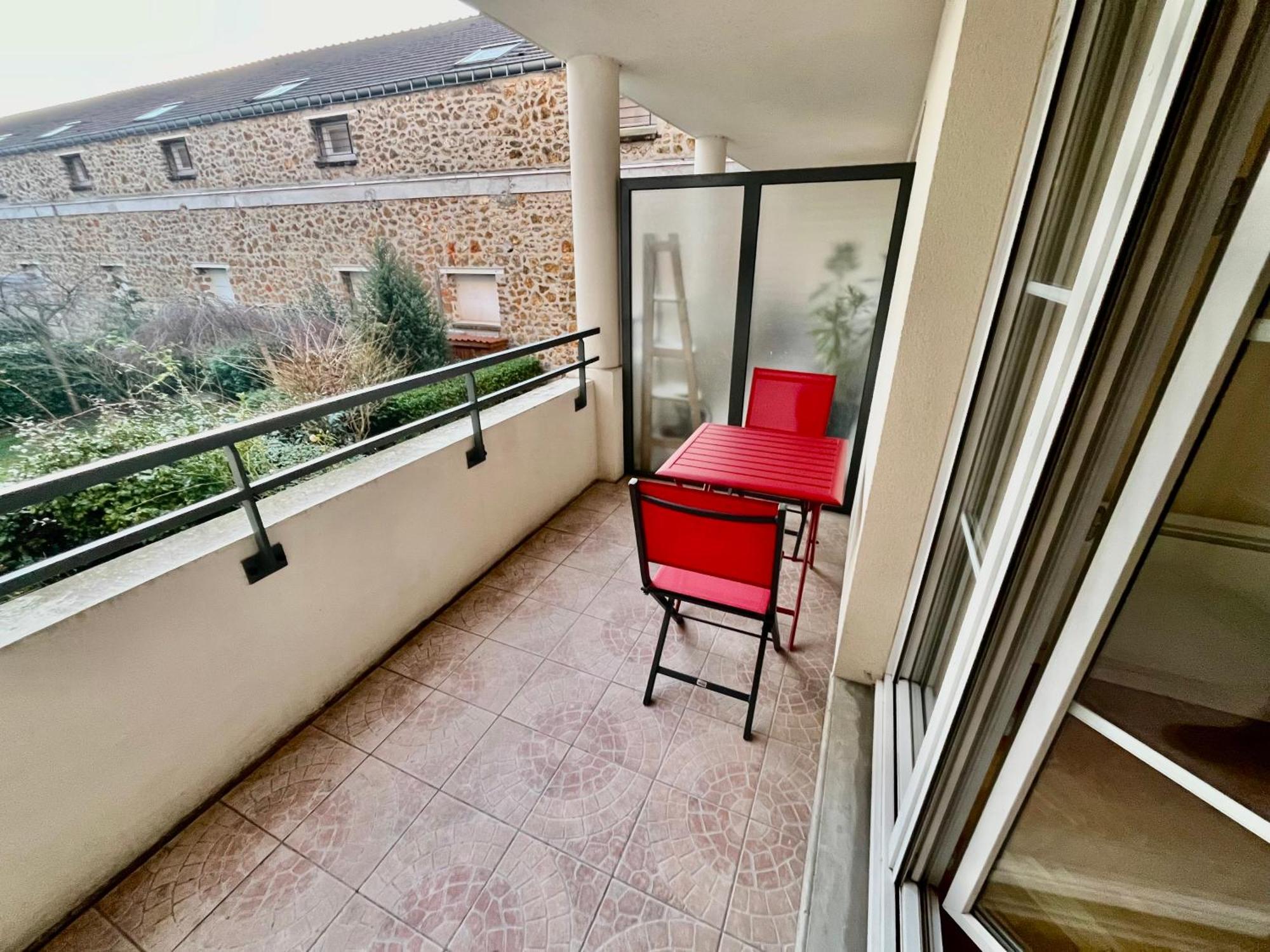 Le Sept Avec Parking, Transfert Lägenhet Vaires-sur-Marne Exteriör bild